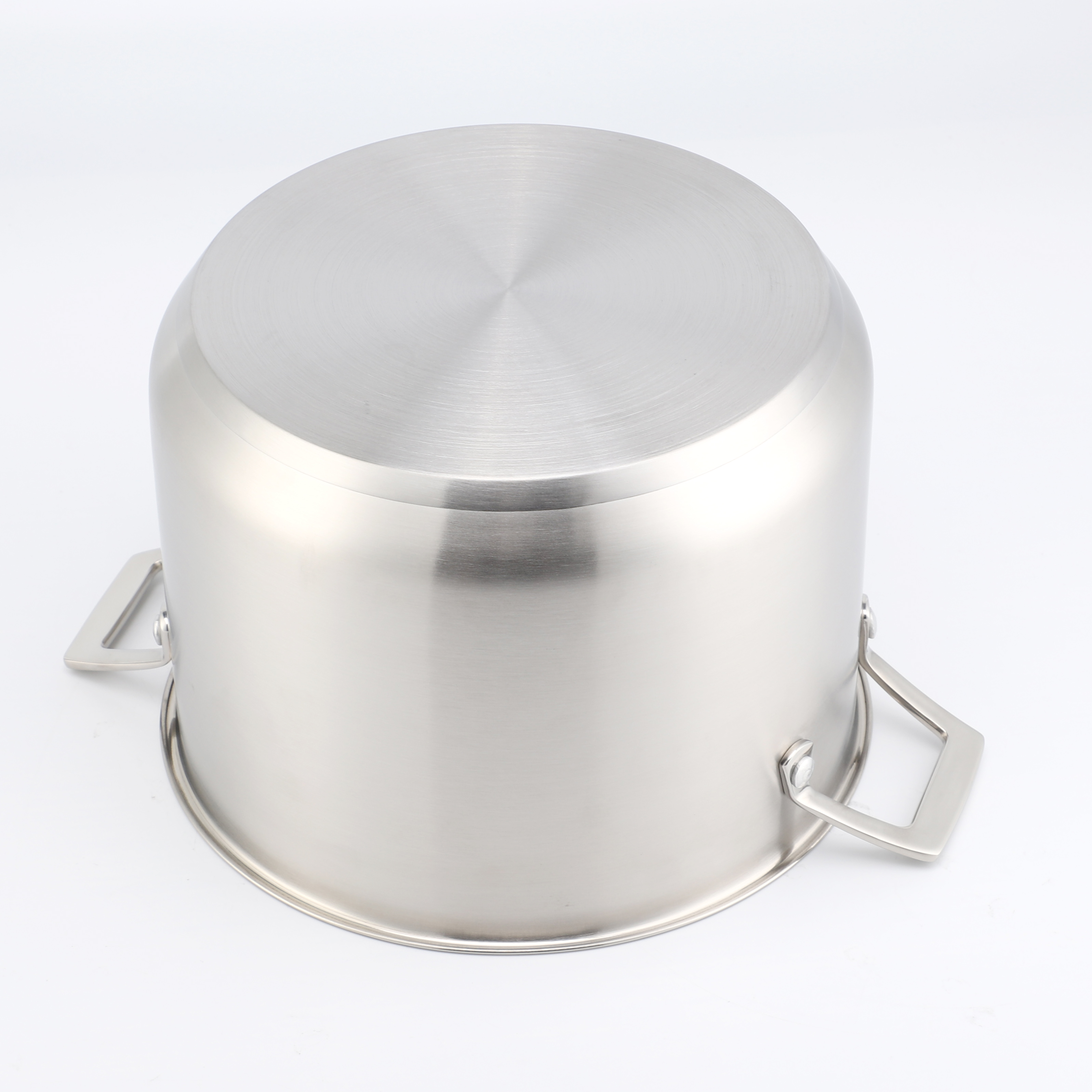 Factory Supply Kitchenware 8-Liter-Nudelkocher aus Edelstahl, 24-cm-Nudelkocher, Dampfgarer mit mehreren Töpfen
