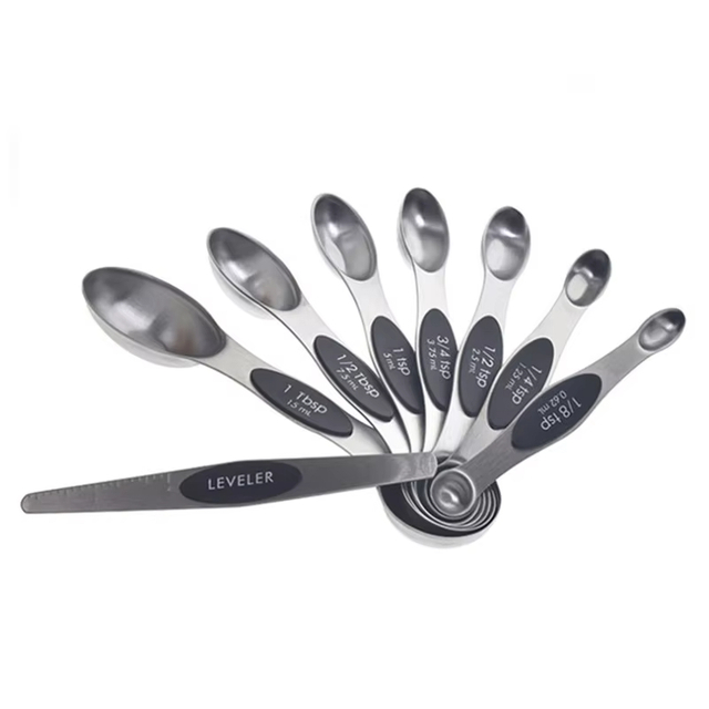 Maßgeschneidertes, heiß verkauftes magnetisches Messlöffel-Set/Doppelend-Design für Trockene und Flüssigkeiten/Küchenzubehör-Gadget-Metall-Set mit 8 Stück