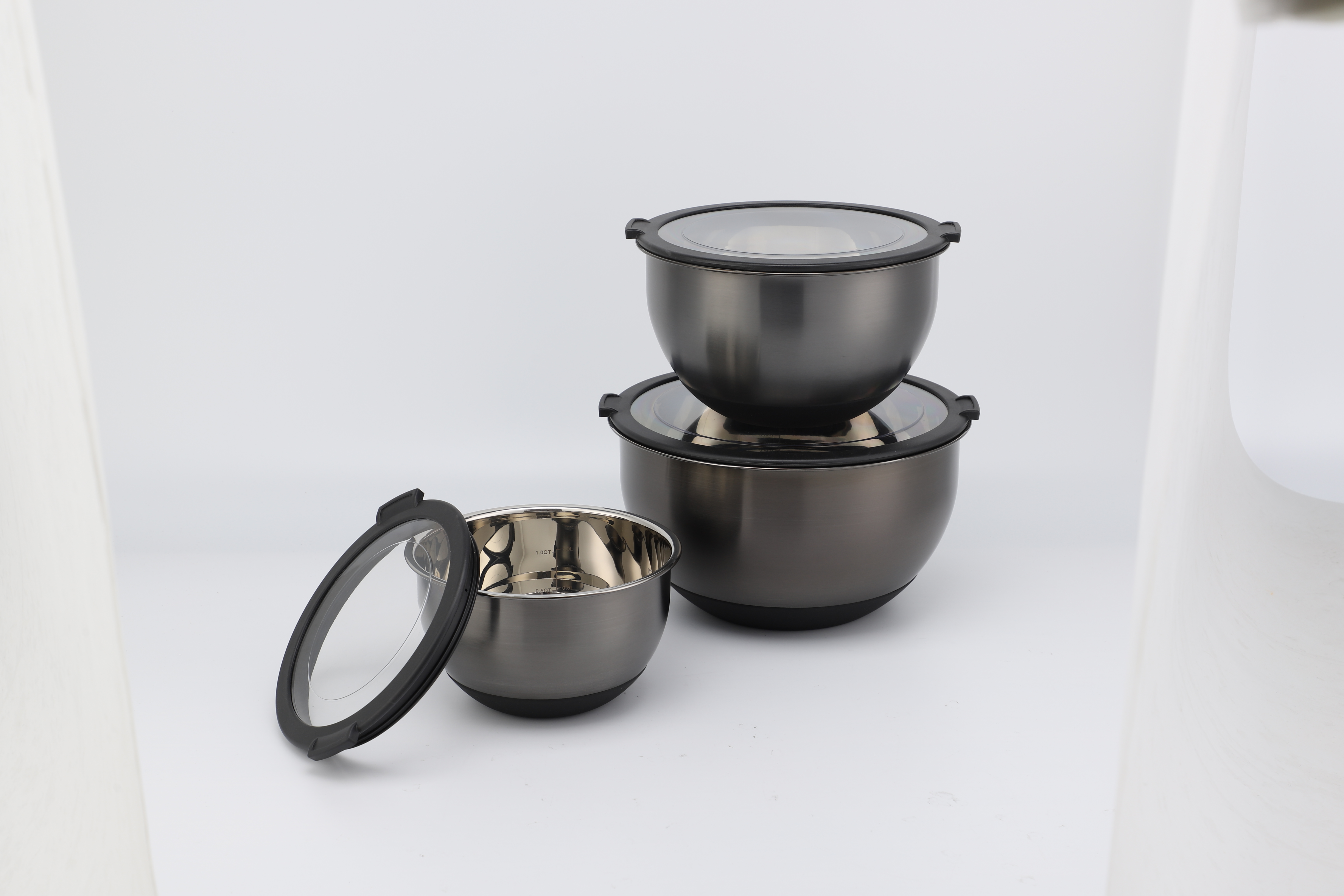 Küchen-Backsalat-Rührschüssel-Set, 16/20/24/26/28 cm, großer Edelstahl mit Silikonboden, polierte Technik