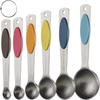 Set aus magnetischen Kaffeemessbechern und -löffeln aus Edelstahl